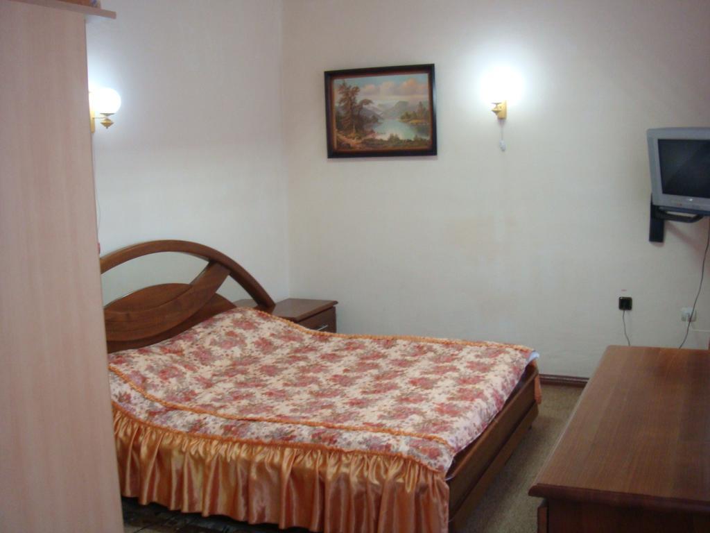Filvarki-Centre Kamyanets-Podilski Oda fotoğraf