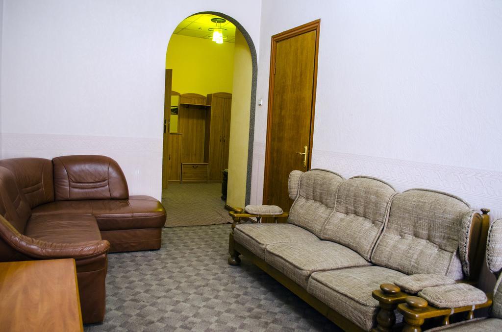 Filvarki-Centre Kamyanets-Podilski Dış mekan fotoğraf