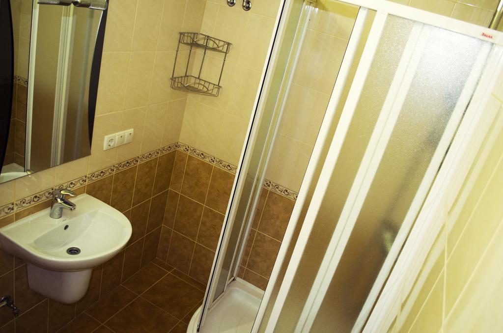 Filvarki-Centre Kamyanets-Podilski Dış mekan fotoğraf